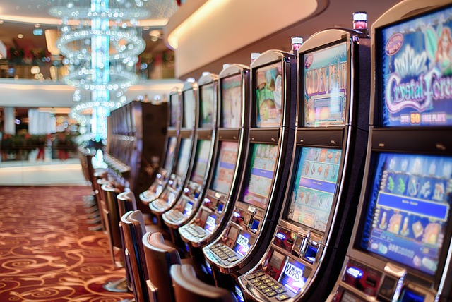 how slot machines work